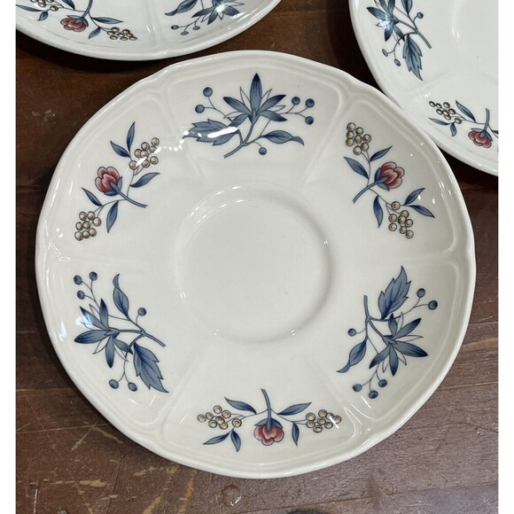 Wedgwood Williamsburg Potpourri 5 Piece Tea/Coffee Saucer Plate - Picture 5 of 12
